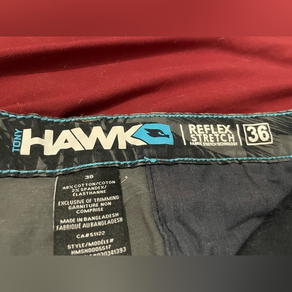 Brand: Tony Hawk Grey Cargo shorts - Picture 4 of 6